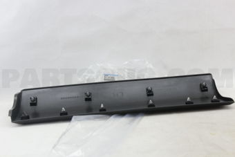 Mazda TD1151RD0G GARNISHB(L),SIDE