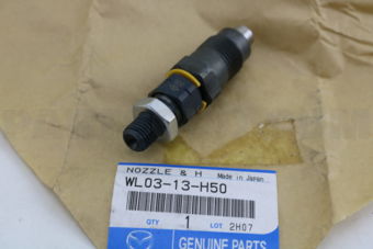 Mazda WL0313H50 HOLDER,NOZZLE