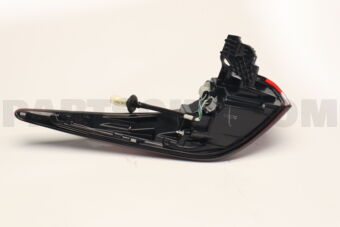 Mitsubishi 26550W230P LAMP ASSY,COMB,RR RH