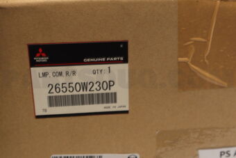 Mitsubishi 26550W230P LAMP ASSY,COMB,RR RH