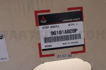 Mitsubishi 96101A020P STEP ASSY,SIDE,LH