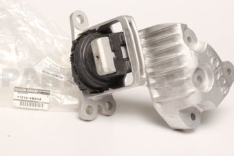 Nissan 112104BA0A INSULATOR