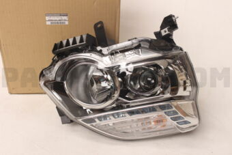 Nissan 260103UF2C LAMP ASSY-RH