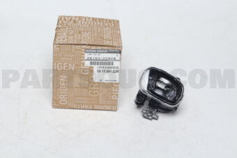 Nissan 2615000Q0B LAMP FOG RH
