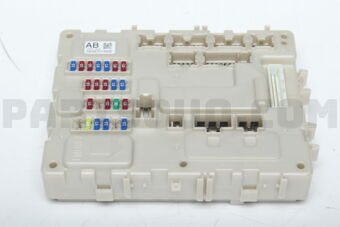 Nissan 284B75YM0B CONTROL UNIT-IP