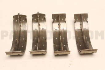 Nissan 410600T9X5 SHOE SET-FRONT