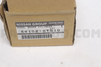 Nissan 441020T510 CYLINDER ASSY-REAR WHEEL,FORE LH
