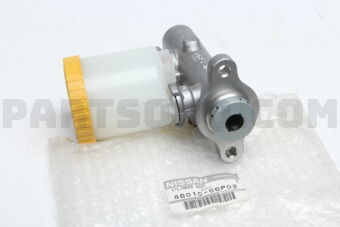 Nissan 4601006P02 CYLINDER ASSY-BRAKE MASTER