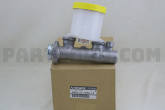 Nissan 4601049L01 CYLINDER ASSY-BRAKE MASTER