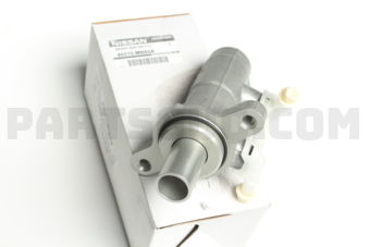 Nissan 46010MB60A CYLINDER ASSY-BRAKE MASTER