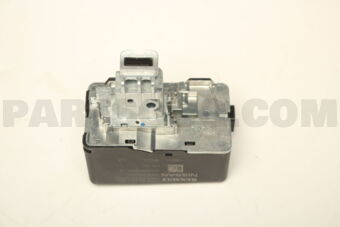 Nissan 4870000Q0L LOCK SET STEERING P15X