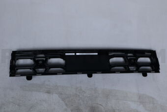 Nissan 622547KU0A GRILLE-FRONT BUMPER