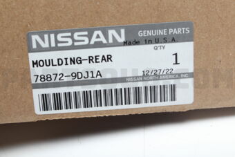Nissan 788729DJ1A MOULDING-REAR FENDER, RH