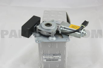 Nissan 8073106J05 MOTOR ASSY-REGULATOR,LH
