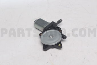 Nissan 827304M401 MOTOR ASSY-REGULATOR,RH