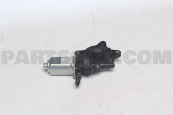 Nissan 827304M401 MOTOR ASSY-REGULATOR,RH