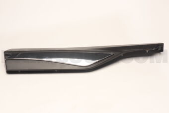 Nissan 828706RA0B MOULDING-REAR DOOR,RH
