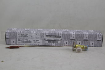 Nissan 9220001J00 VALVE ASSY-EXPANSION