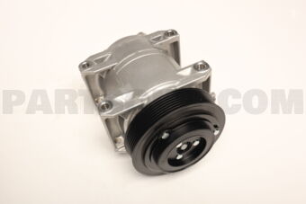 Nissan 926004X01B COMPRESSOR ASSY-COOLER