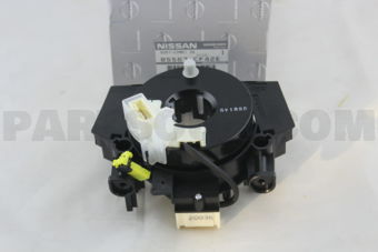 Nissan B5567CF42E BODY-COMBI SW
