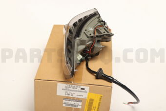 Nissan B65501A70A LAMP COMB RR,RH