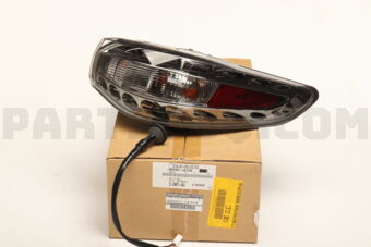 Nissan B65501A70A LAMP COMB RR,RH