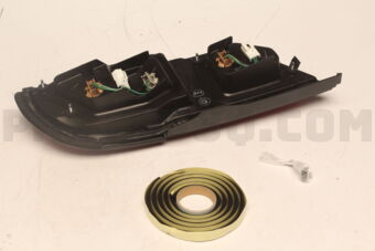 Nissan B655560F00 LAMP-RR-COMBI