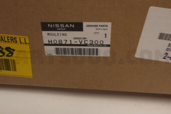 Nissan H0871VC300 MOULDING (USE H0871VC300 TO PAINT)