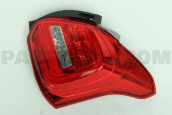Suzuki 3565053RA2 LAMP UNIT,RR COMB,R