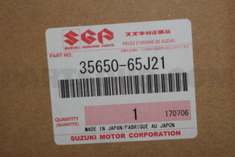 Suzuki 3565065J21 LAMP UNIT, RR COMBINATION RH