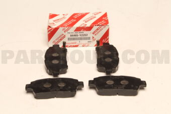 Toyota 04465YZZE2 BRAKE PAD KIT