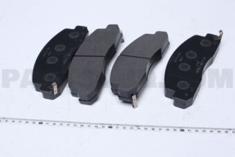 Toyota 04465YZZE6 BRAKE PAD KIT