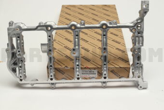 Toyota 1110438010 HOUSING SUB-ASSY, CAMSHAFT, LH