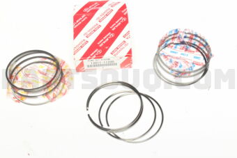 Toyota 1301111200 RING SET PISTON
