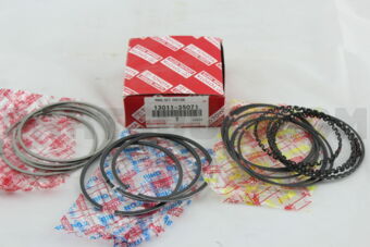 Toyota 1301135071 RING SET, PISTON