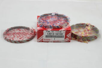 Toyota 1301354100 RING SET, PISTON