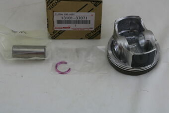 Toyota 1310137071 PISTON SUB-ASSY, W/PIN