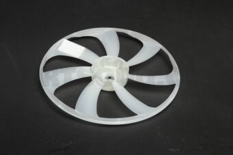 Toyota 1636131430 FAN