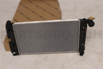 Toyota 1640021240 RADIATOR ASSY
