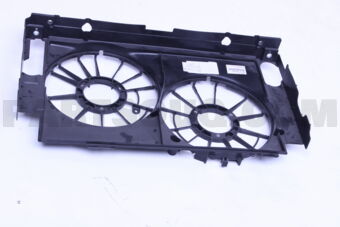 Toyota 1671136140 SHROUD, FAN