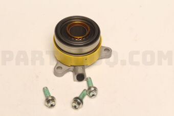 Toyota 3140039006 CYLINDER ASSY, CLUTCH RELEASE W/BEARING