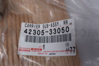 Toyota 4230533050 CARRIER SUB-ASSY, RR