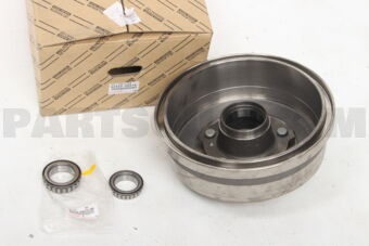 Toyota 4242069016 HUB (OR SHAFT) & BRAKE DRUM REAR AXLE, RH/LH