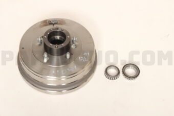 Toyota 4242069016 HUB (OR SHAFT) & BRAKE DRUM REAR AXLE, RH/LH