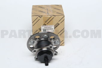 Toyota 424500A010 HUB & BRG ASSY, RR A