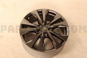 Toyota 4261A76140 WHEEL DISC CHROME