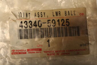 Toyota 4334059125 JOINT ASSY, LOWER BALL, FRONT LH