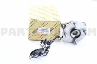 Toyota 435500D050 HUB SUB-ASSY, FRONT AXLE, RH