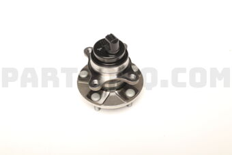 Toyota 4355050011 HUB SUB-ASSY, FRONT AXLE, RH/LH