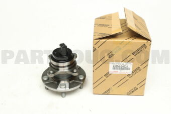 Toyota 4355050032 HUB SUB-ASSY, FRONT AXLE, RH/LH
